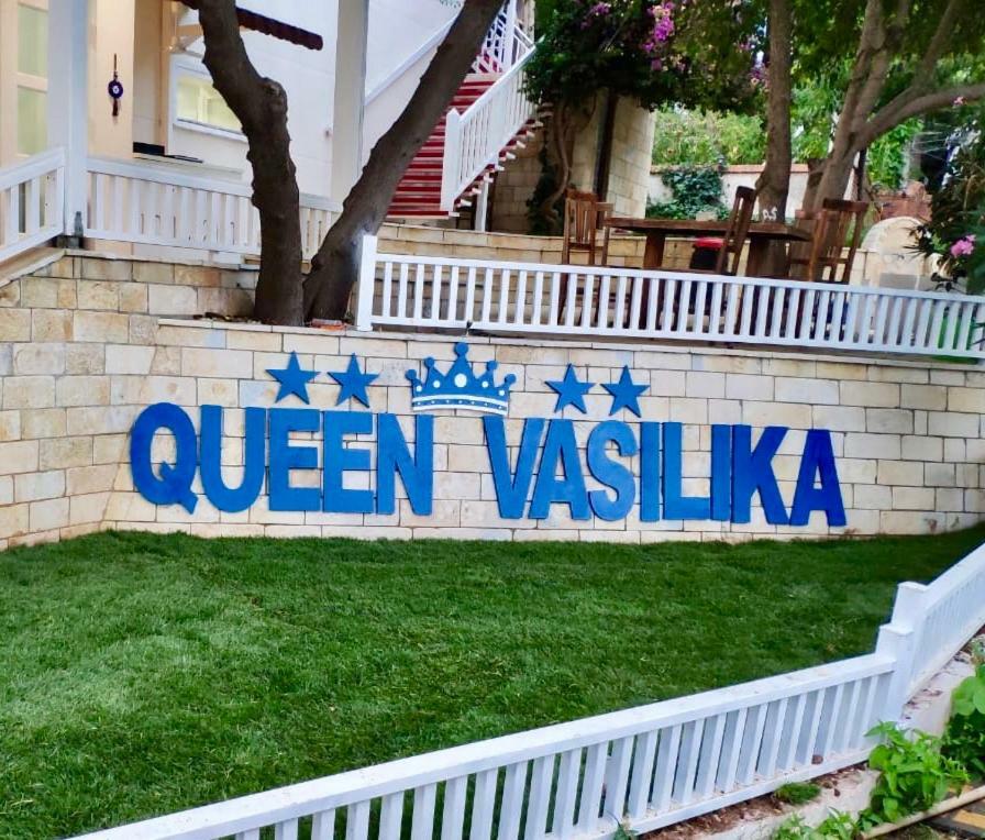 فندق ديرميفي  Queen Vasilika المظهر الخارجي الصورة